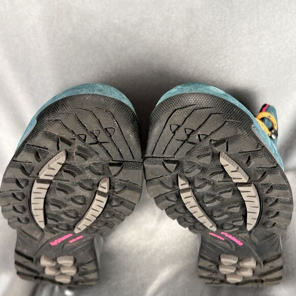 Columbia Newton Ridge Women’s 9.5 Hiking Boots Waterproof Teal Pink BL4552-343 - Picture 15 of 17